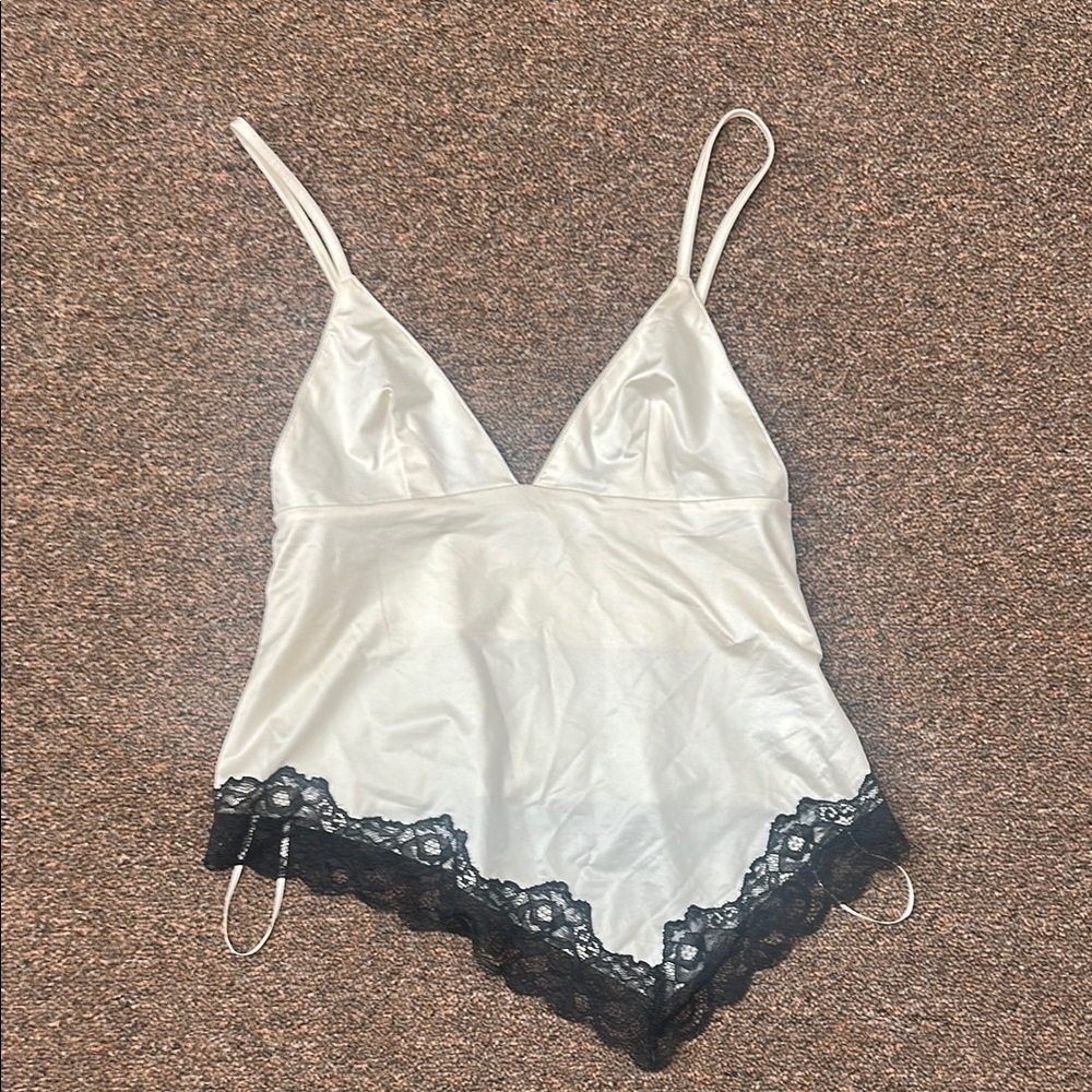 Kimchi Blue White and Black Lace Chemise new unworn